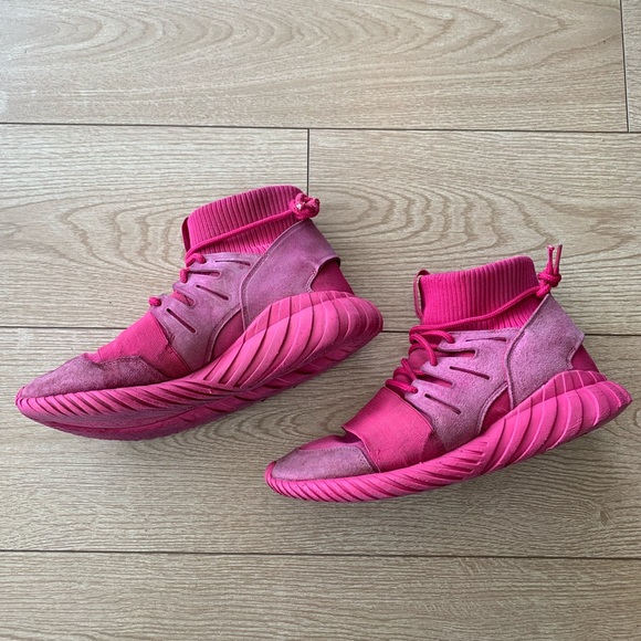 Limited Edition Adidas Tubular Doom “Tonal Pink” - Picture 2 of 13